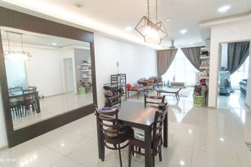 Vista Alam Serviced Apartment