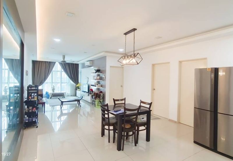 Vista Alam Serviced Apartment