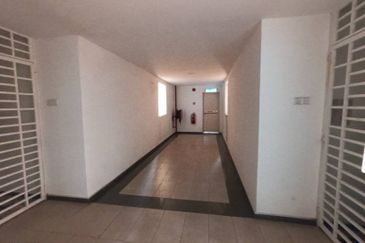 Vista Alam Serviced Apartment