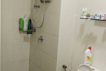 Vista Alam Serviced Apartment