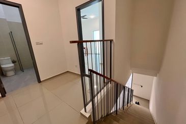 Casa Wood, CyberSouth