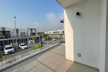 Casa Wood, CyberSouth