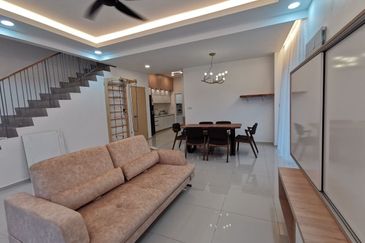 Casa Wood, CyberSouth