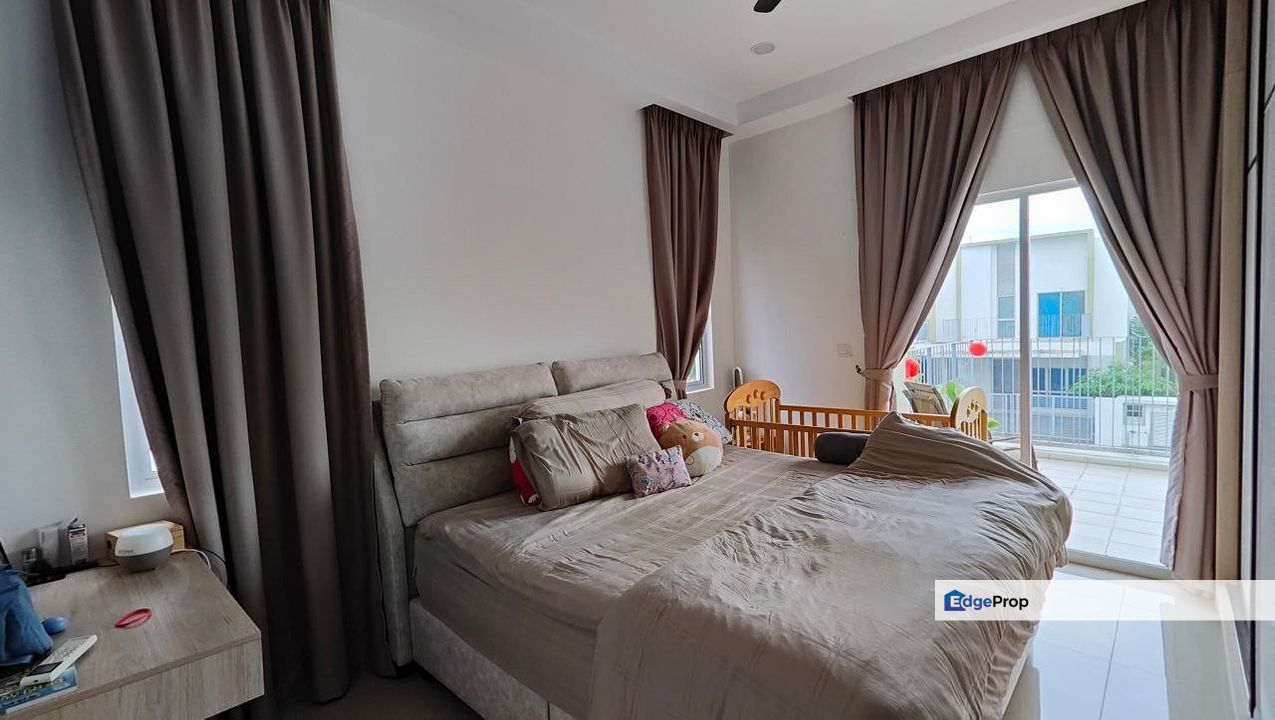 2sty Endlot Cantik Casawood Cyber South Dengkil Non Bumi Fully Furnish, Selangor, Dengkil