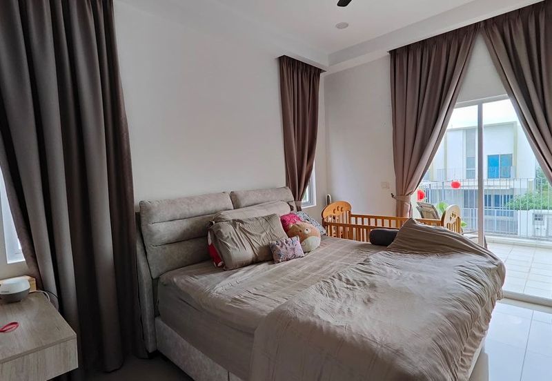 Casa Wood, CyberSouth