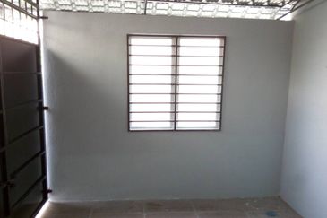 Taman Pinggiran Putra