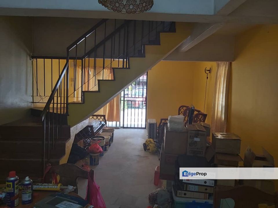 3sty End Lot Terrace House Seksyen 25 Shah Alam Freehold Murah Extend, Selangor, Shah Alam