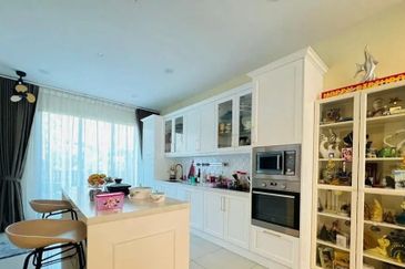 Isle of Botanica, Setia Eco Glades