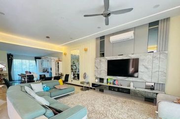 Isle of Botanica, Setia Eco Glades