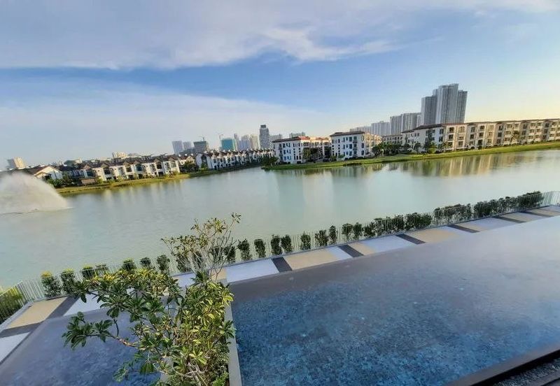 Isle of Botanica, Setia Eco Glades