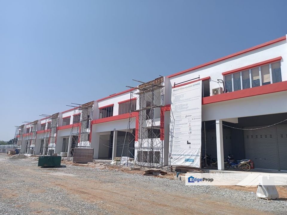 Kedai Baru Depan Main Road Pulau Meranti Puchong Freehold Free SPA fee, Selangor, Puchong