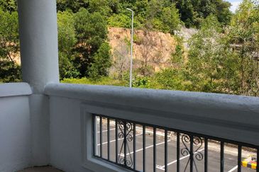 Pangsapuri Cempaka @ Taman Salak Maju