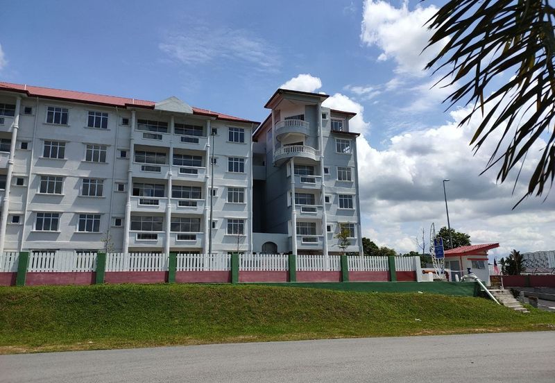 Pangsapuri Cempaka @ Taman Salak Maju