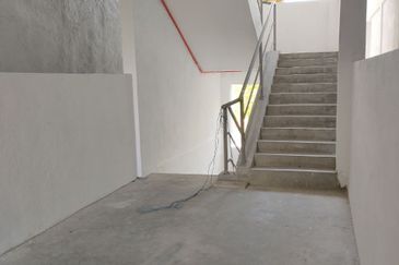 Pangsapuri Cempaka @ Taman Salak Maju