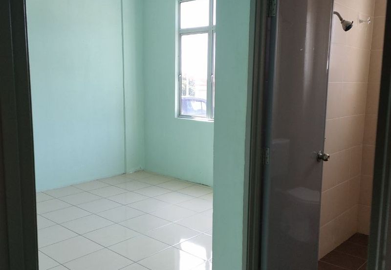 Pangsapuri Cempaka @ Taman Salak Maju