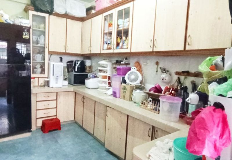 Seksyen 32, Shah Alam