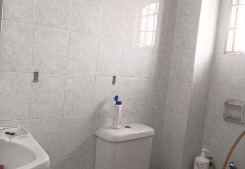 Seksyen 32, Shah Alam