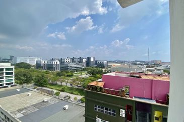 Suri Puteri Serviced Apartment