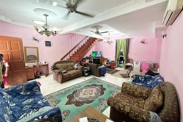 Taman Saujana Puchong