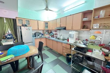 Taman Saujana Puchong