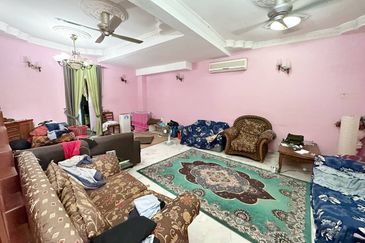 Taman Saujana Puchong