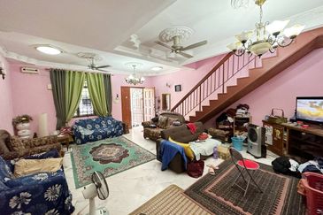 Taman Saujana Puchong