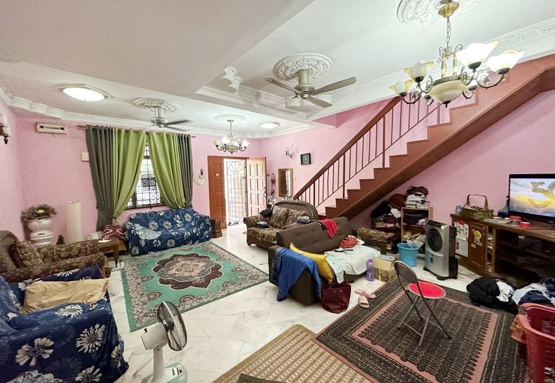 Taman Saujana Puchong