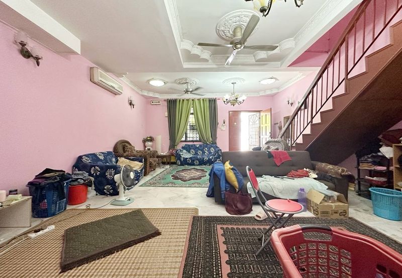 Taman Saujana Puchong