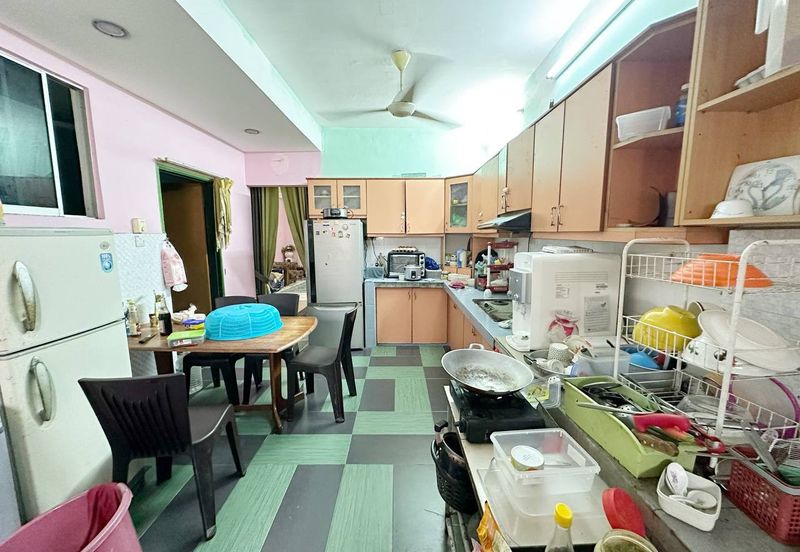 Taman Saujana Puchong