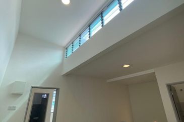 Jalan Putra Bahagia 8/2G 