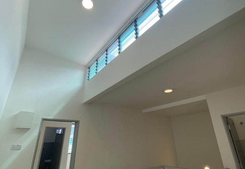 Jalan Putra Bahagia 8/2G 