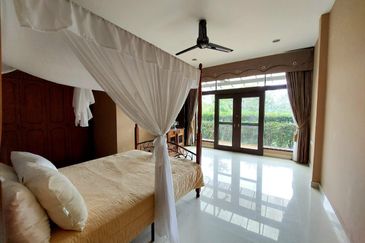 Raub Pahang Tanah Kebun Dusun Durian Freehold 48 ekar sungai bungalow