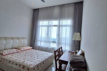 La Thea Residences @ 16 Sierra