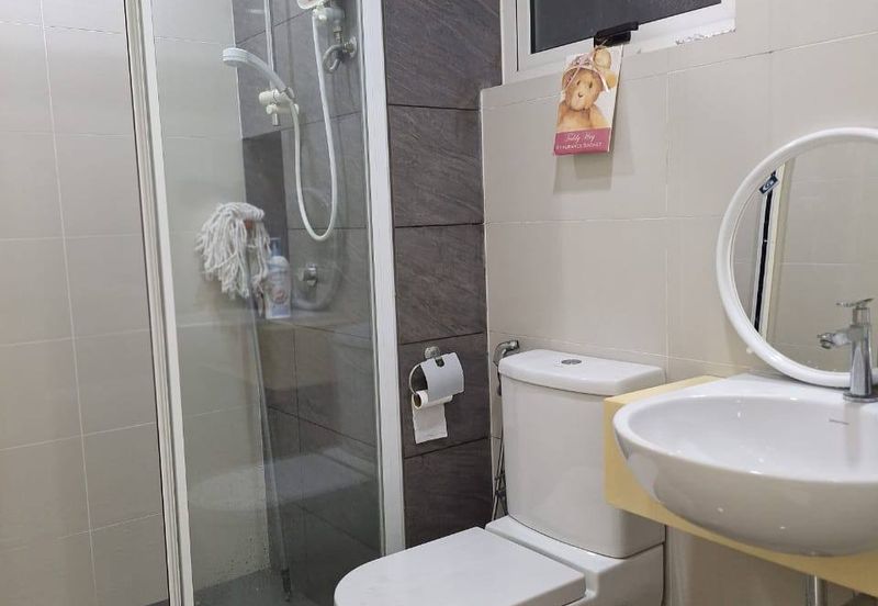 La Thea Residences @ 16 Sierra