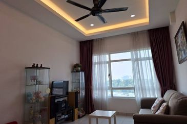 La Thea Residences @ 16 Sierra