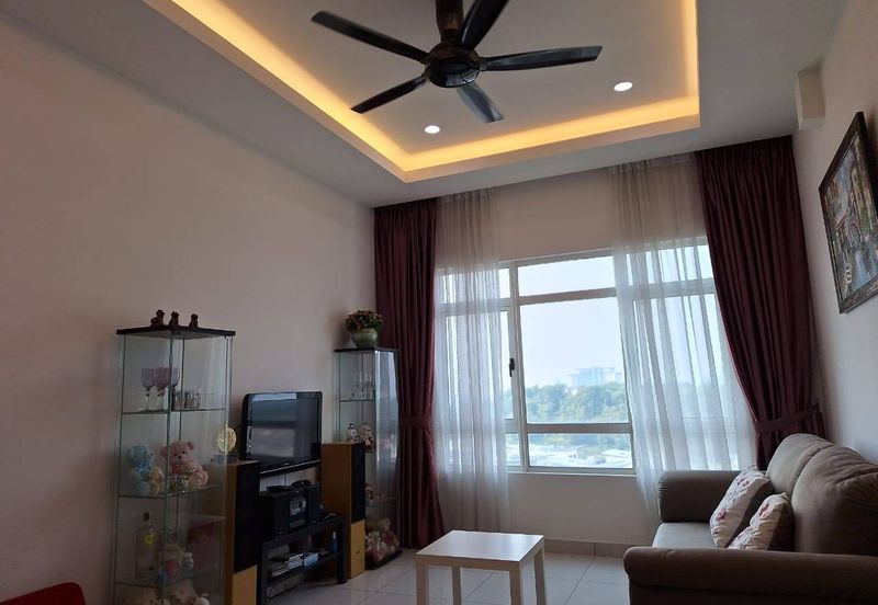 La Thea Residences @ 16 Sierra