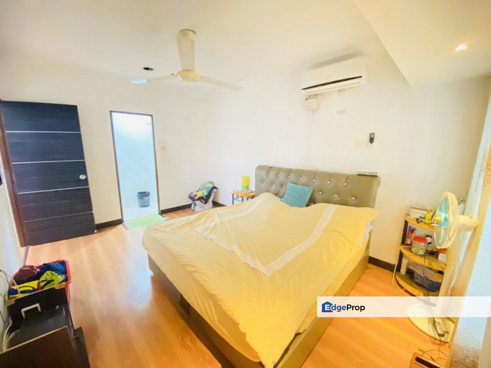 2sty Semi D Cluster Putra Perdana Puchong Murah, Full Renovate, 5rooms, Selangor, Puchong