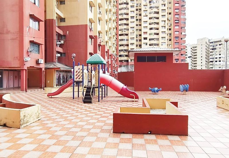 Bukit Winner (Winner Heights)