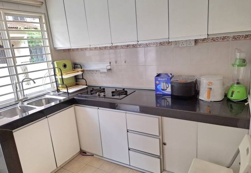 Persiaran Puncak Jalil 