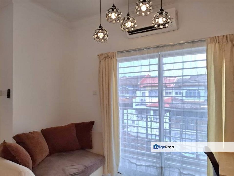 3 storey Puncak Jalil Seri Kembangan Rumah Super Cantik, Fully Furnish, Selangor, Puncak Jalil