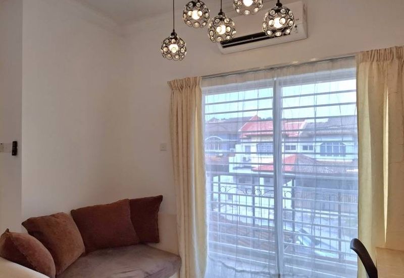 Persiaran Puncak Jalil 