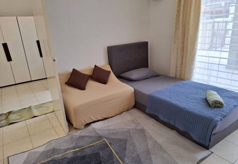 Persiaran Puncak Jalil 