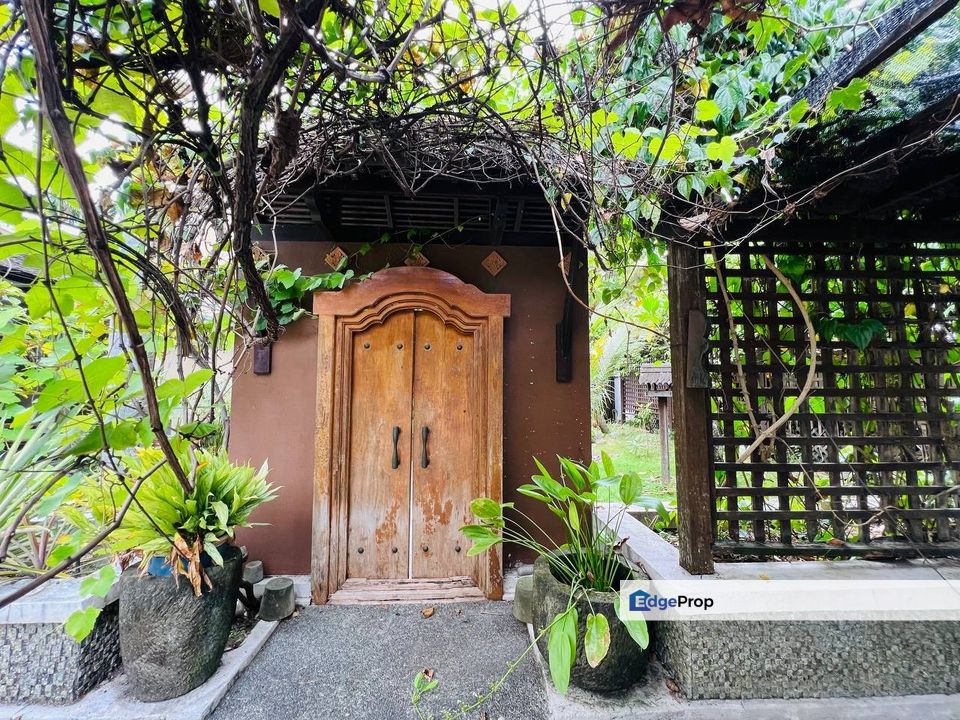 2.5 sty Bungalow Jalan Damai KL, Nice Fully Makeover, Modern Design, Kuala Lumpur, Ampang