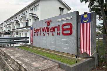 Seri Wirani 8