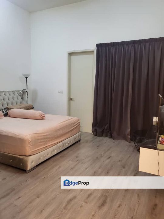 3sty Townhouse nDira Sierra Puchong Cantik,Large Built Up,Lower Floor, Selangor, Puchong South