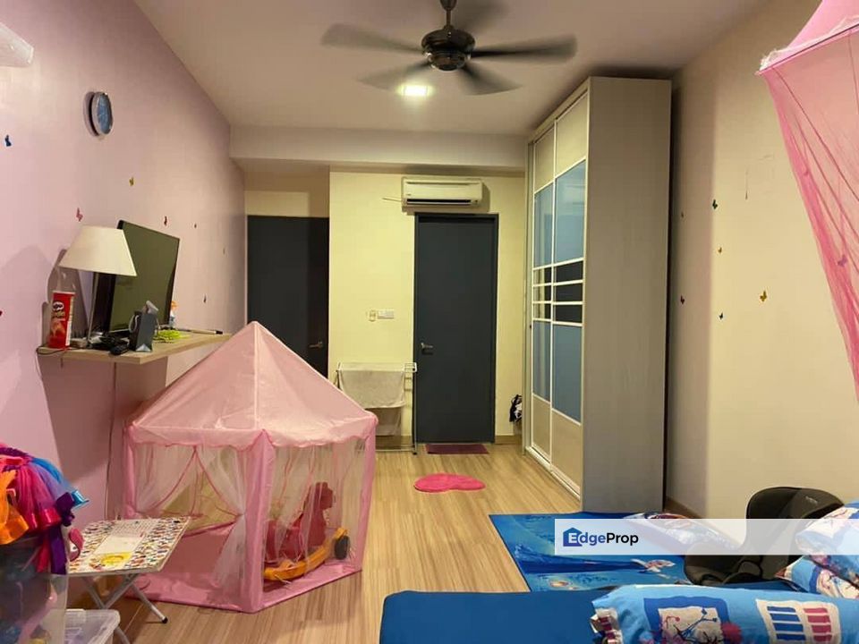 3sty Villa Bandar Nusa Putra Puchong Non Bumi, Private Pool, Spacious, Selangor, Puchong South