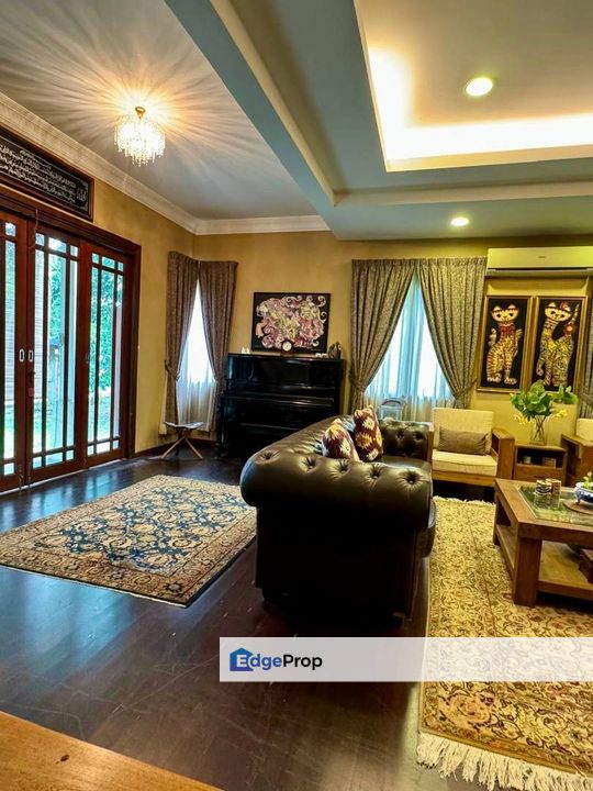 Bungalow Cantik Seksyen 11 Shah Alam koi ponds, gazebo, pergola, patio, Selangor, Shah Alam