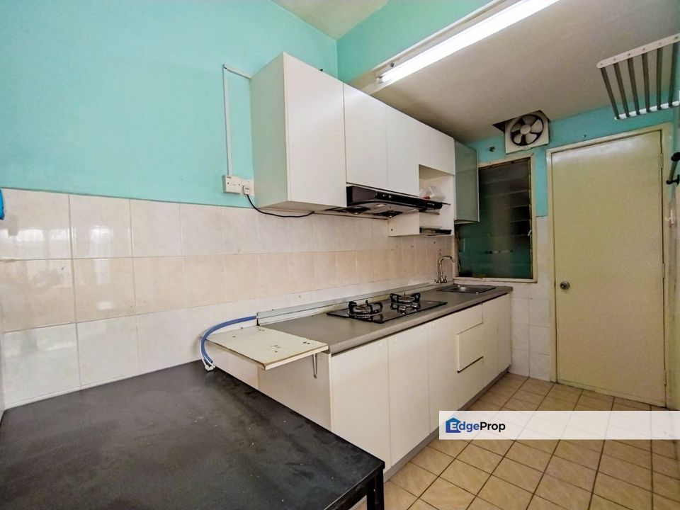 Desaminium Flora Seri Kembangan Rumah Termurah Cantik, dekat Sekolah, Selangor, Puchong South