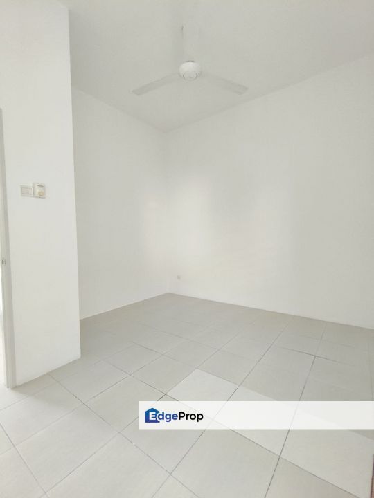Bandar Saujana Putra 2sty Semi D Cluster Cat Baru, Murah Below Market, Selangor, Kuala Langat