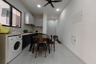 Kings Bay Country Garden @Danga Bay